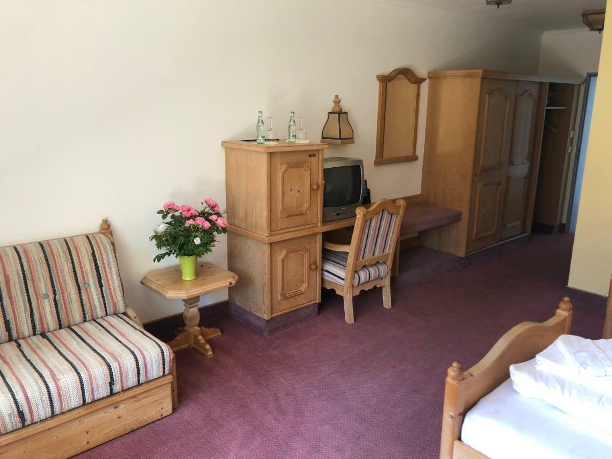 Altes Forsthaus Goseplack Hotell Hardegsen Exteriör bild